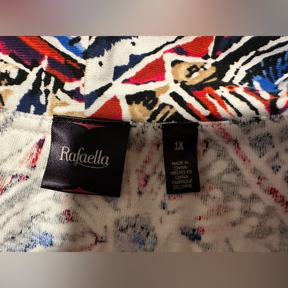 Rafaella Blue and Red Abstract Feathers Pattern Blouse Size 1X - Picture 5 of 7